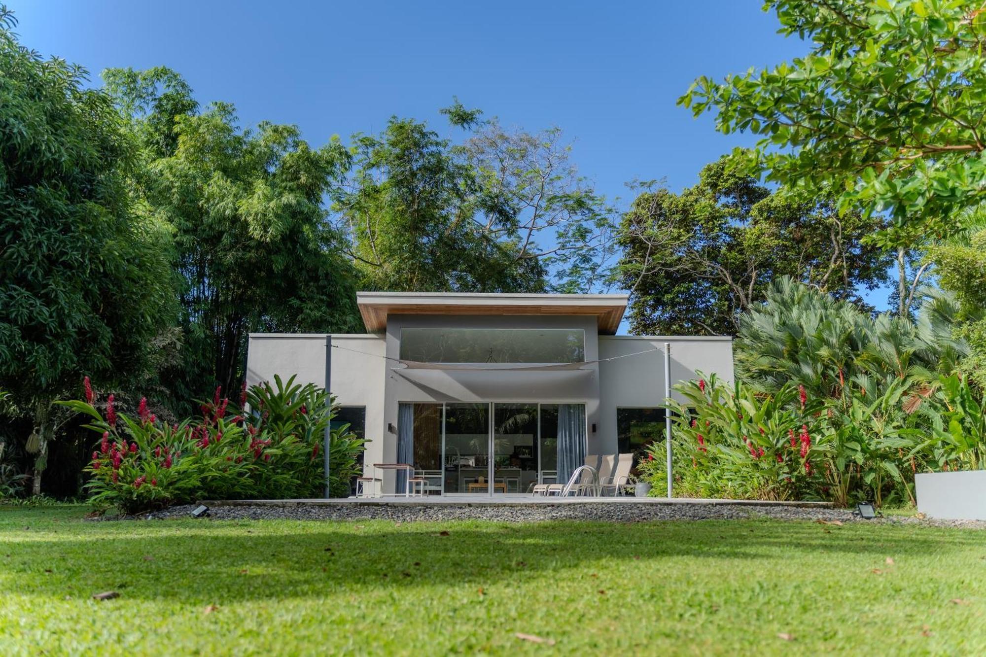 Lilan Nature, Modern House N°1, Private Swimming Pool. Cahuita Eksteriør bilde